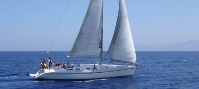 Beneteau-first-45-F5-sailing2-1024x459